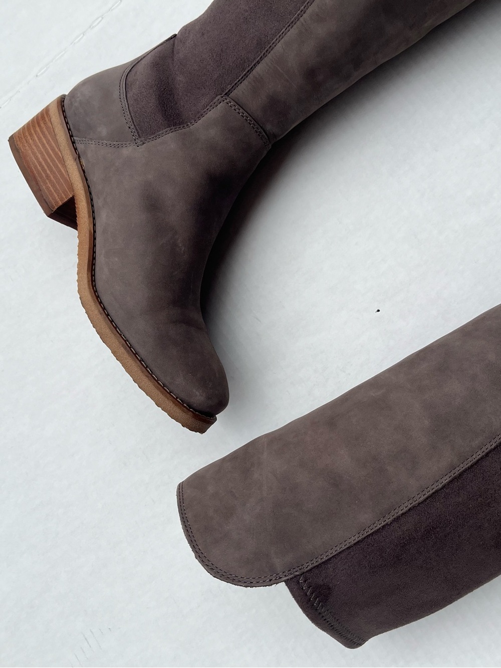 Lucky Brand Tilaree Knee High Boots 7.5 Suede Leather Taupe Equestrian Capsule - Picture 6 of 16